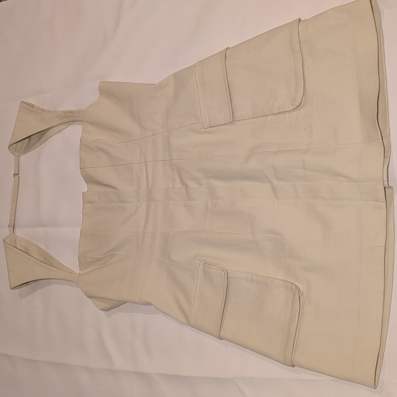 L'Academie Cream Sleeveless Dress - Picture 3 of 13